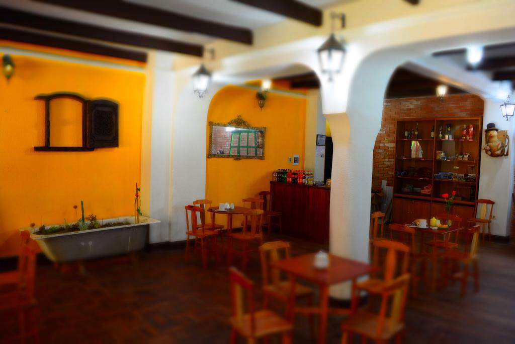 Anata Hostal La Paz Eksteriør bilde